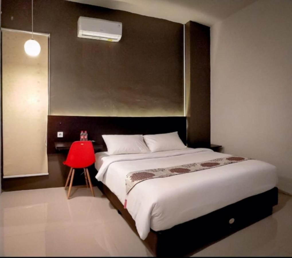 Cendana Coliving Solo Baru Hotel Exterior foto